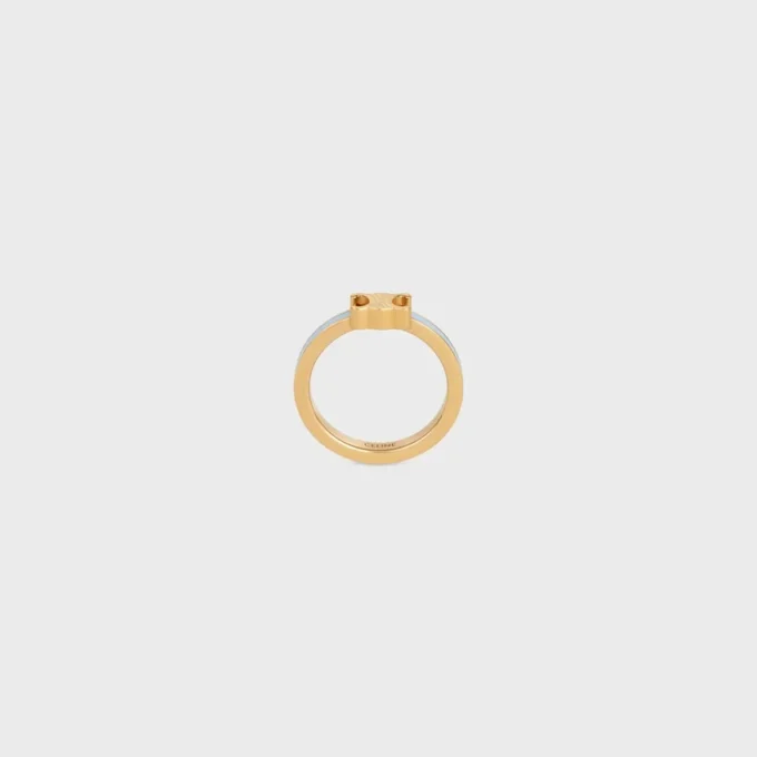 Bague Triomphe en émail et laiton avec finition dorée Bague Triomphe en émail et laiton avec finition dorée