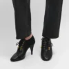 Ballerines à talons et lacets Oxford souples en cuir de veau – Tannage végétal Ballerines à talons et lacets Oxford souples en cuir de veau – Tannage végétal