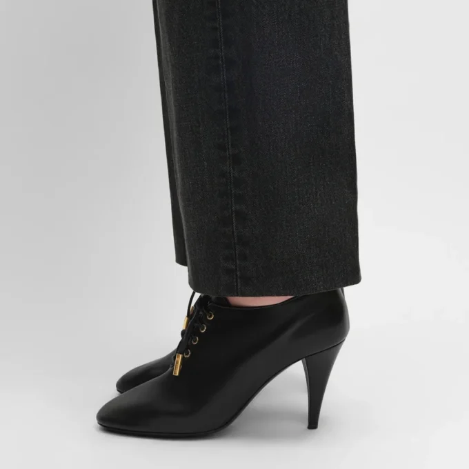 Ballerines à talons et lacets Oxford souples en cuir de veau – Tannage végétal Ballerines à talons et lacets Oxford souples en cuir de veau – Tannage végétal