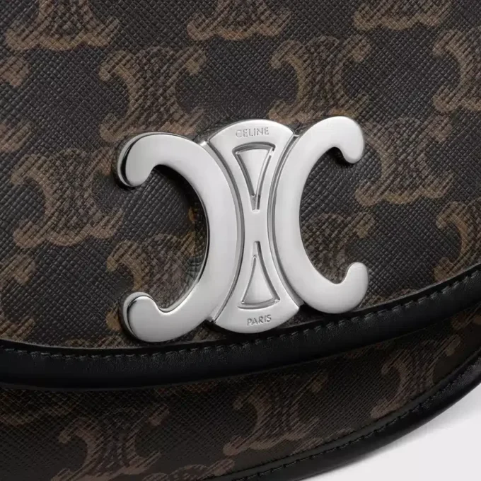 Besace Triomphe moyenne en Triomphe Canvas et cuir de veau