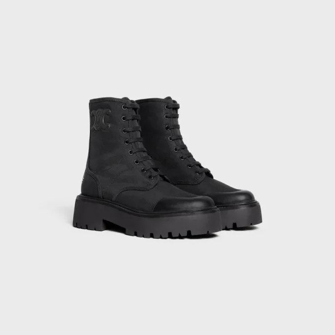 Bottes à lacets CELINE en nylon et cuir de taureau brillant Bottes à lacets CELINE en nylon et cuir de taureau brillant
