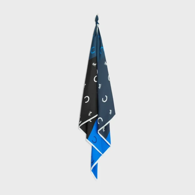 Carré en twill de soie