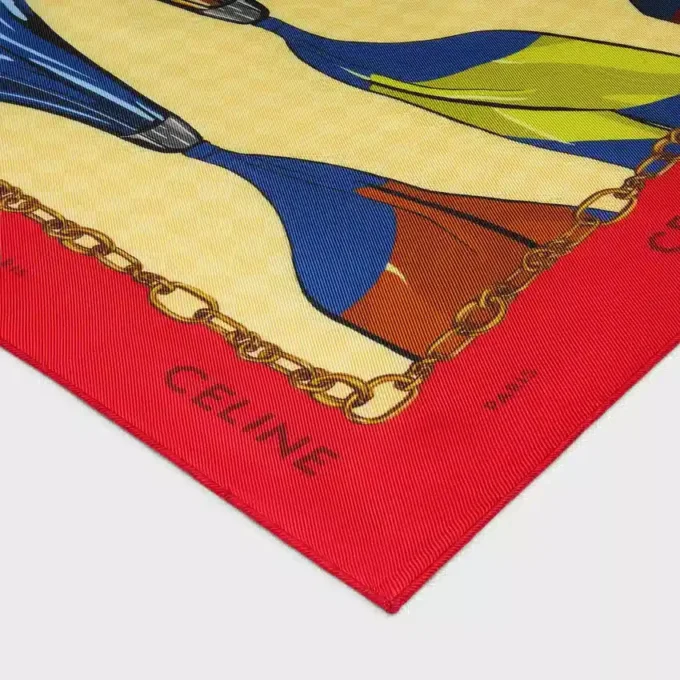 Carré en twill de soie