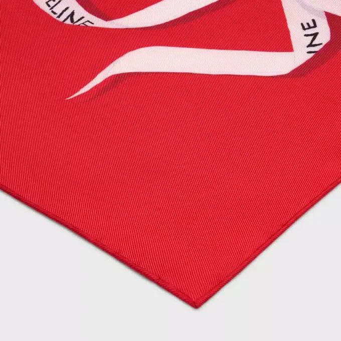 Carré en twill de soie