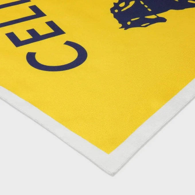 Carré en twill de soie