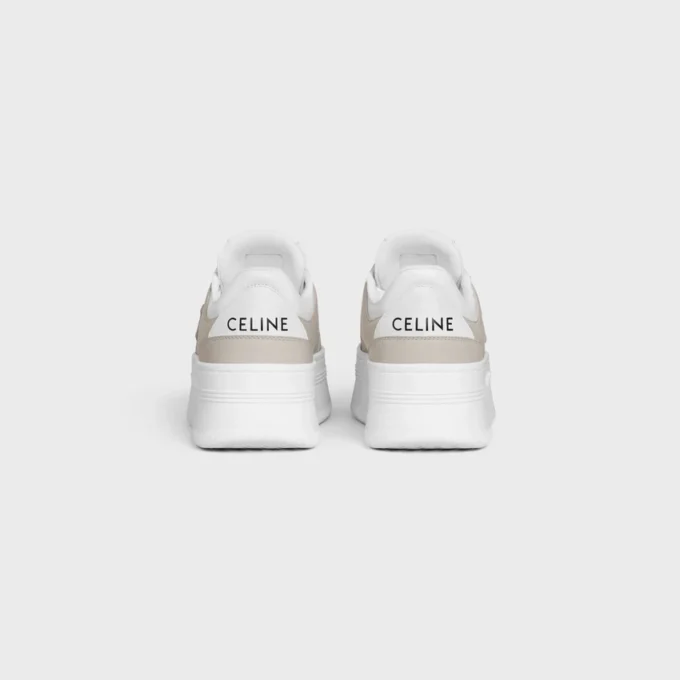 CELINE – Baskets à semelles épaisses avec motif Triomphe en cuir de veau CELINE – Baskets à semelles épaisses avec motif Triomphe en cuir de veau