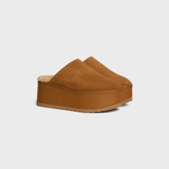 CELINE Dana – Mules à talons compensés en cuir de veau suédé
