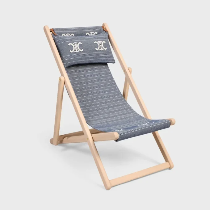 Chaise longue en bois et tissu jacquard Chaise longue en bois et tissu jacquard