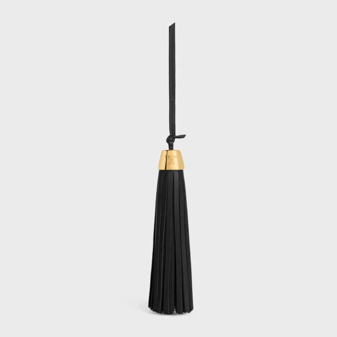 Charm à pompon en cuir d&rsquo;agneau lisse
