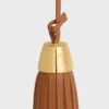 Charm à pompon en cuir d&rsquo;agneau lisse