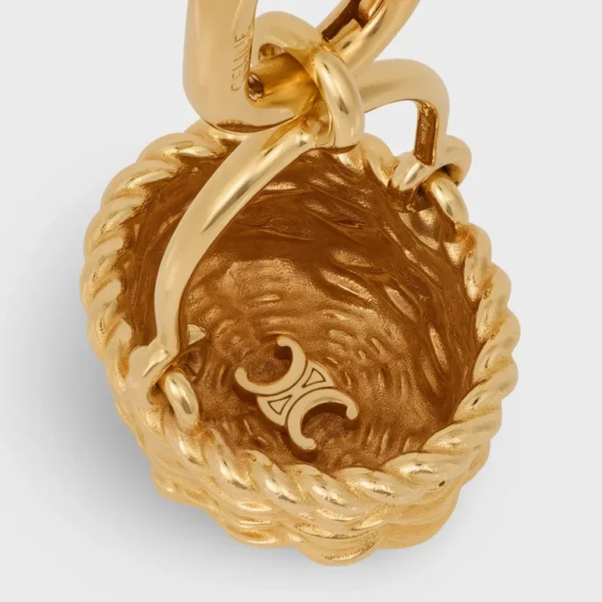 Charms Panier en laiton avec finition dorée Charms Panier en laiton avec finition dorée