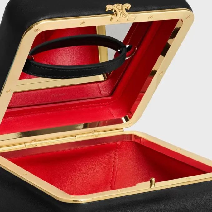 Cube en cuir de veau souple