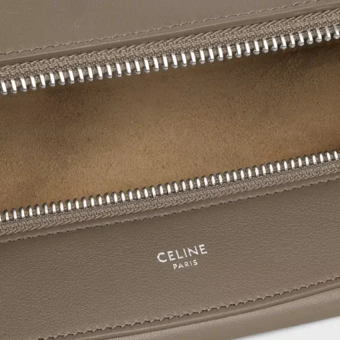 Grand Romy en cuir de veau grainé souple