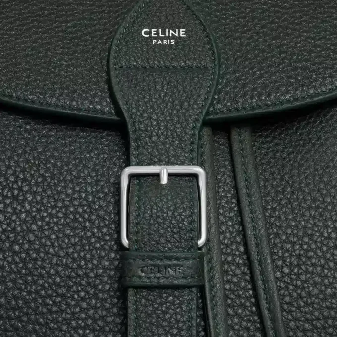 Grand sac à dos Folco en cuir de veau grainé Grand sac à dos Folco en cuir de veau grainé