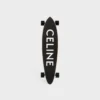 Longboard avec imprimé du logo CELINE Longboard avec imprimé du logo CELINE