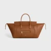 Luggage en cuir d&rsquo;agneau souple et brillant