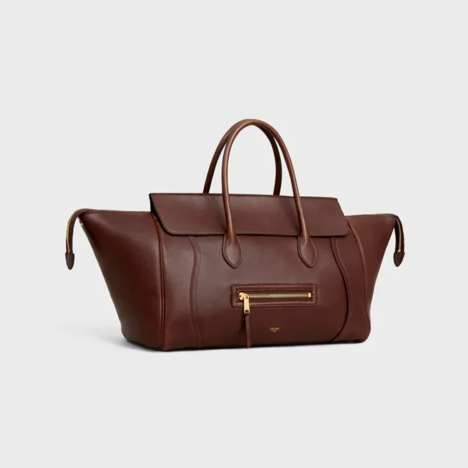 Luggage en cuir d&rsquo;agneau souple et brillant