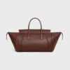 Luggage en cuir d&rsquo;agneau souple et brillant