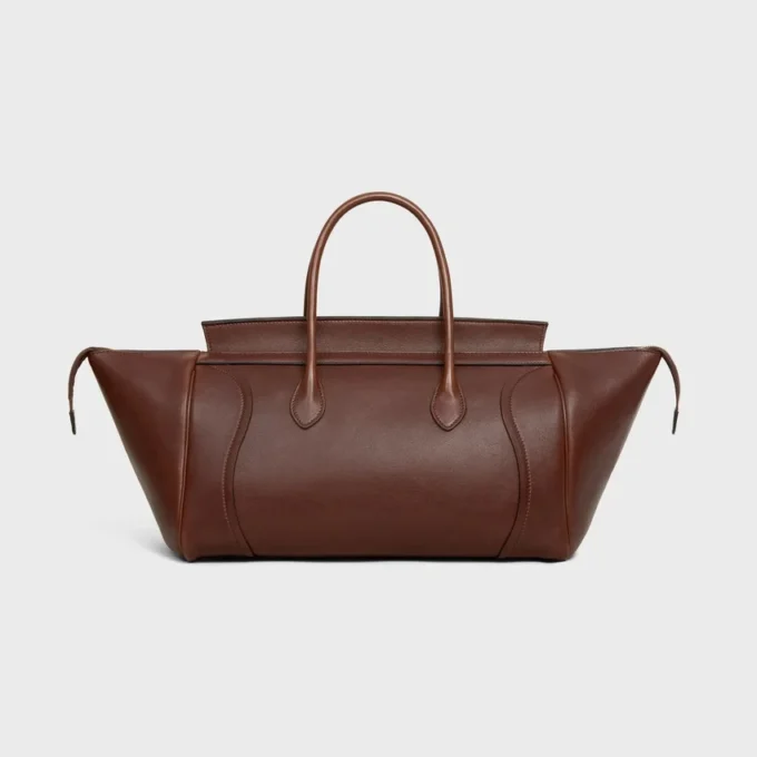 Luggage en cuir d&rsquo;agneau souple et brillant