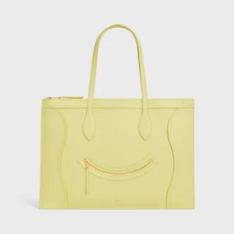 Luggage plat en cuir de veau brillant