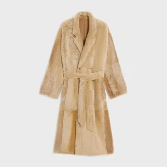 Manteau enveloppant en agneau