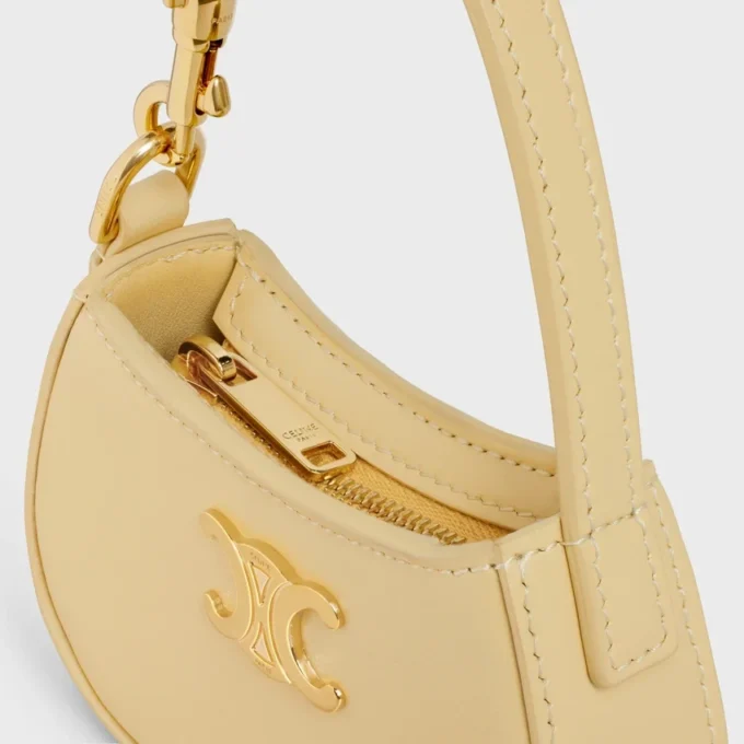 Micro Tilly en cuir de veau brillant Micro Tilly en cuir de veau brillant