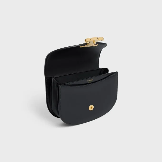 Mini Besace Clea en cuir de veau brillant Mini Besace Clea en cuir de veau brillant