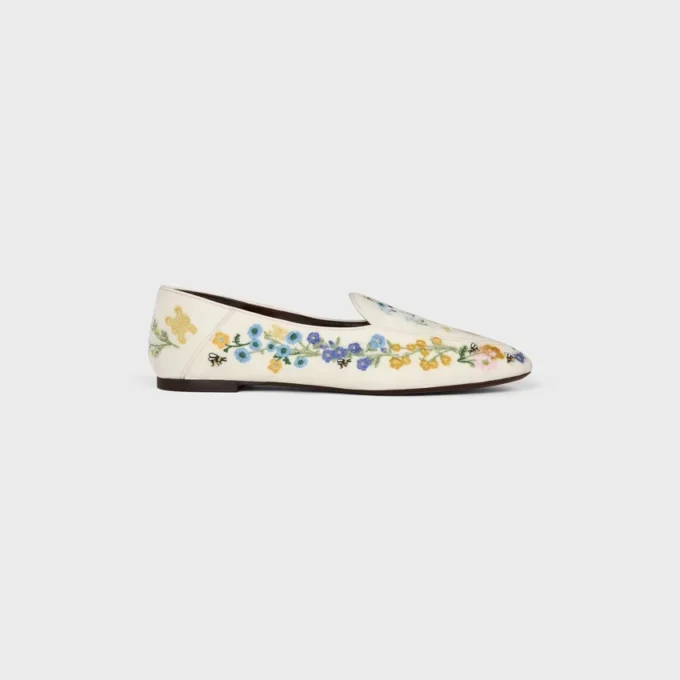 Mocassins Aura en velours brodé de fleurs Mocassins Aura en velours brodé de fleurs