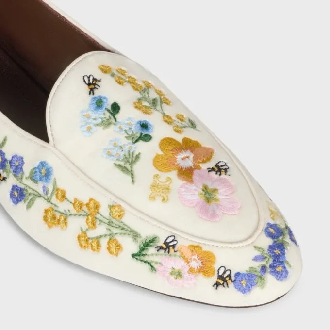 Mocassins Aura en velours brodé de fleurs Mocassins Aura en velours brodé de fleurs