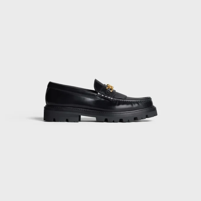 Mocassins Margaret avec Triomphe en cuir de taureau verni