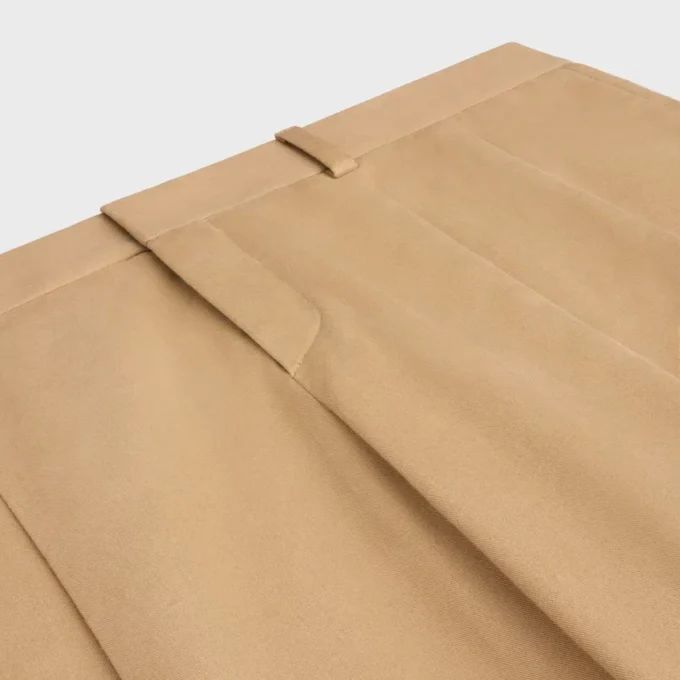 Pantalon à plis en toile de coton