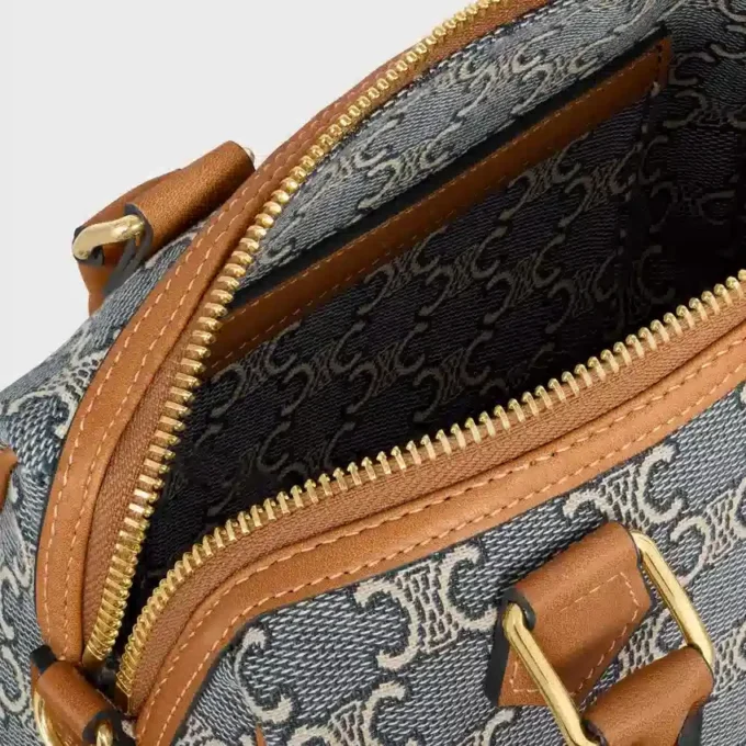 Petit Boston en jacquard Triomphe et cuir de veau Petit Boston en jacquard Triomphe et cuir de veau