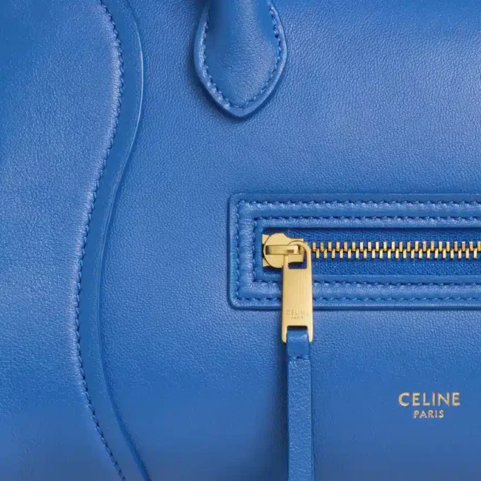 Petit Luggage en cuir d&rsquo;agneau souple et brillant