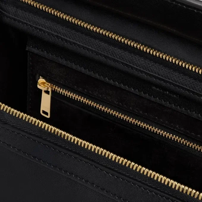Petit Luggage en cuir d&rsquo;agneau souple et brillant