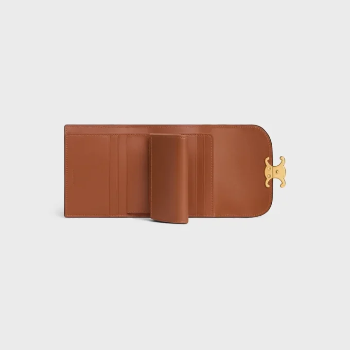 Petit portefeuille à rabat Triomphe en cuir de veau nubuck Petit portefeuille à rabat Triomphe en cuir de veau nubuck