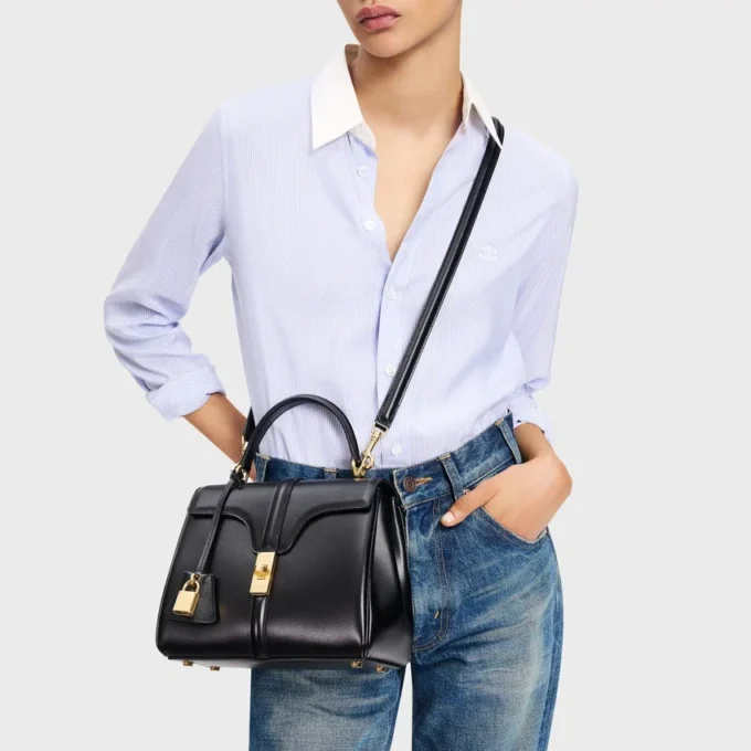 Petit sac 16 en cuir de veau satiné