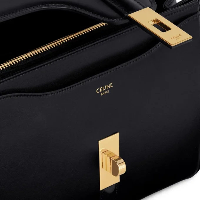 Petit sac 16 en cuir de veau satiné