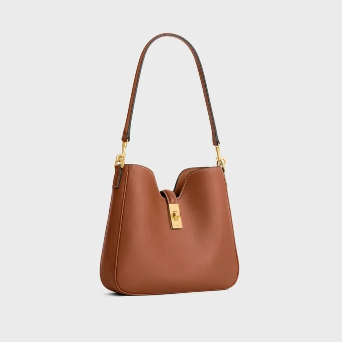 Petit sac Camille Soft 16 en cuir de veau lisse Petit sac Camille Soft 16 en cuir de veau lisse