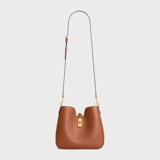 Petit sac Camille Soft 16 en cuir de veau lisse Petit sac Camille Soft 16 en cuir de veau lisse