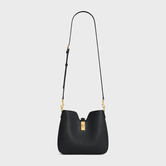 Petit sac Camille Soft 16 en cuir de veau lisse Petit sac Camille Soft 16 en cuir de veau lisse