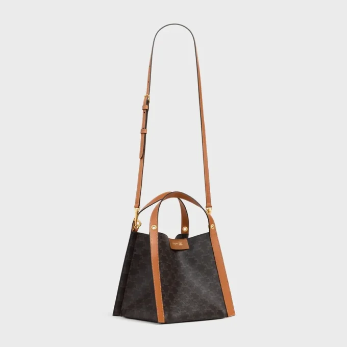 Petit sac cube en Triomphe Canvas et cuir de veau naturel