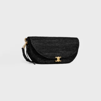 Petit sac demi-lune Soft Triomphe en raphia et cuir d&rsquo;agneau