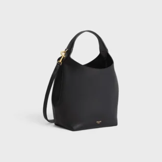 Petit sac hobo en cuir de veau souple et lisse