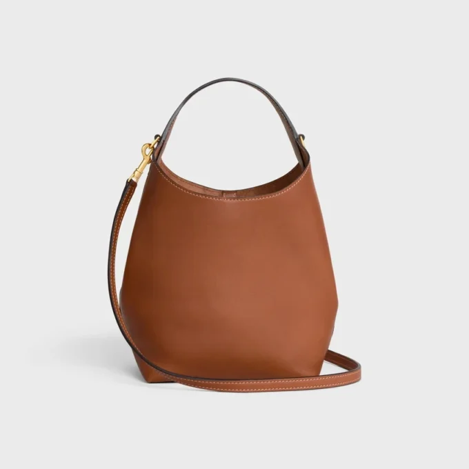 Petit sac hobo en cuir de veau souple et lisse