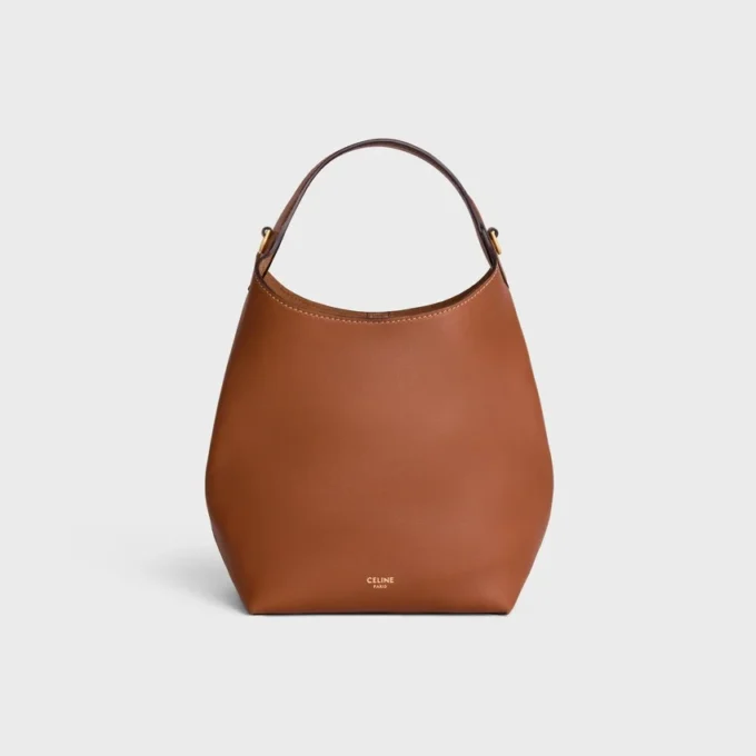 Petit sac hobo en cuir de veau souple et lisse