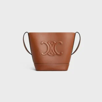 Petit sac seau Cuir Triomphe en cuir de veau lisse