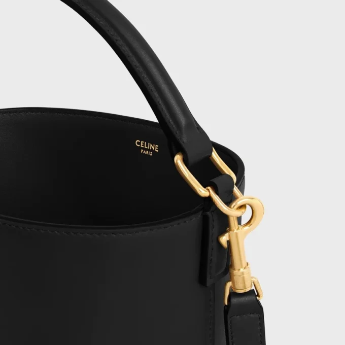 Petit sac seau Louise en cuir de veau lisse