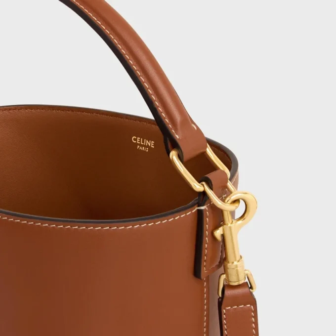 Petit sac seau Louise en cuir de veau lisse