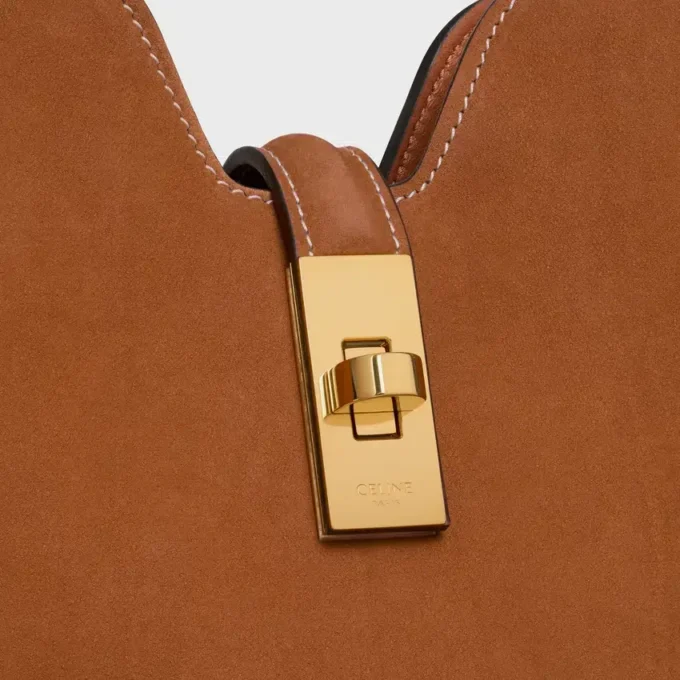 Petit sac souple Camille 16 en cuir de veau nubuck
