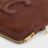 Petite pochette à bandoulière Cuir Triomphe en cuir de veau grainé